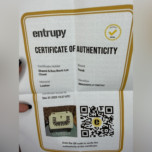 Fendi White Leather Dot Com Chain Shoulder Bag | Full Set | Entrupy COA - Picture 16 of 16